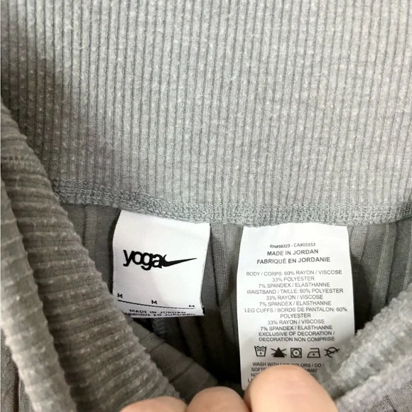 Nike Yoga green ribbed crossover jogger sweatpants size M - Picture 7 of 8